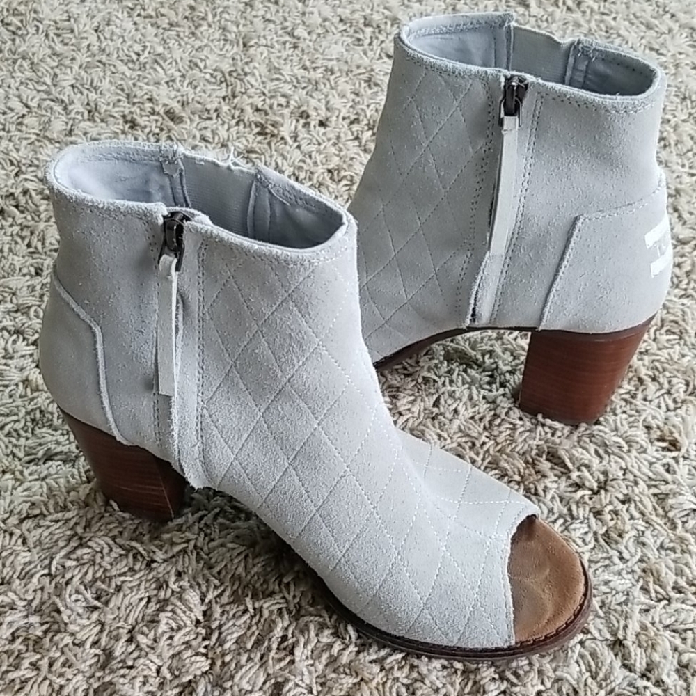 TOMS Majorca Quilted Suede Leather Booties